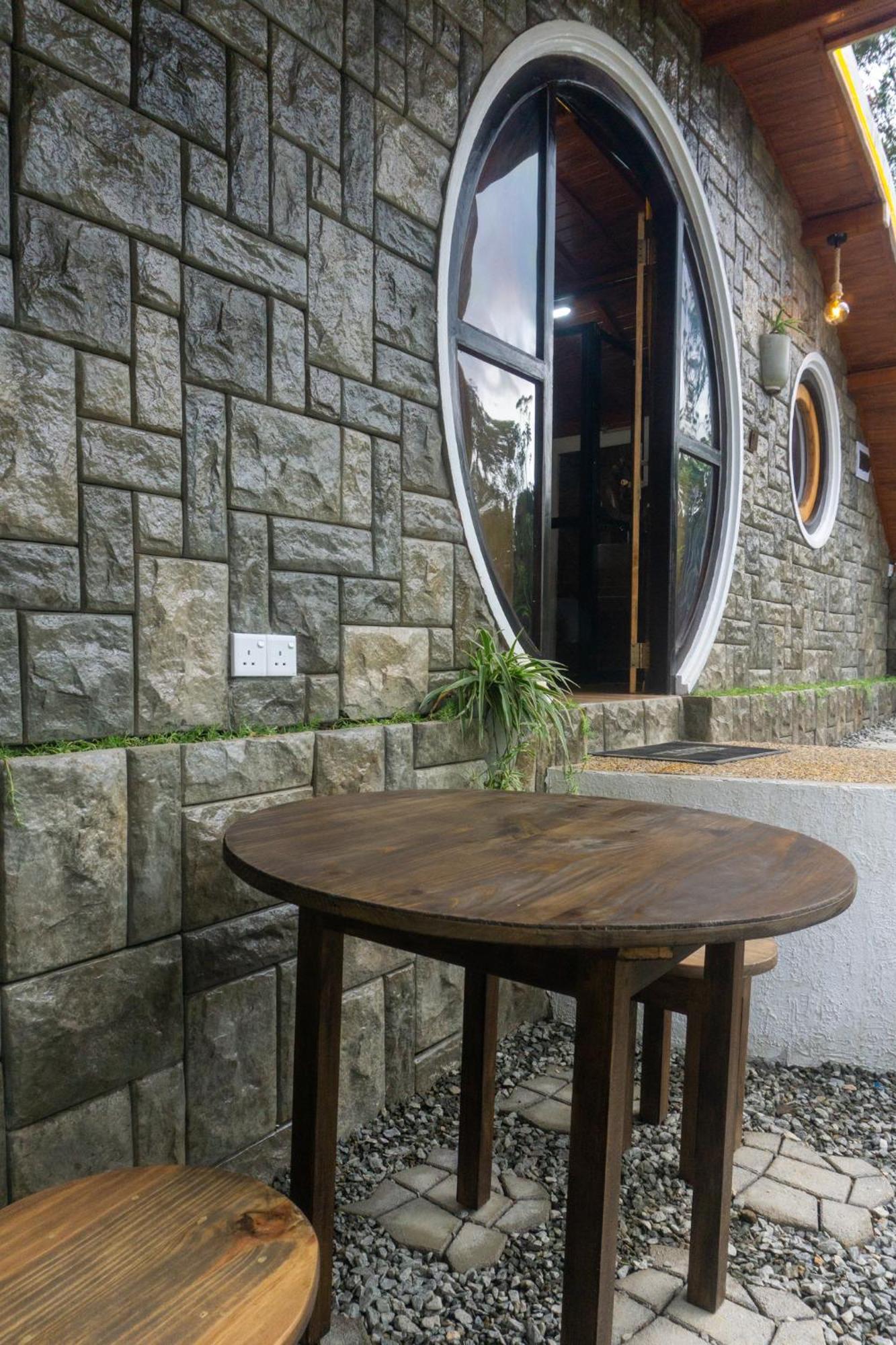 Bed and Breakfast Hobbit Hole Hideaway Ella Exterior foto